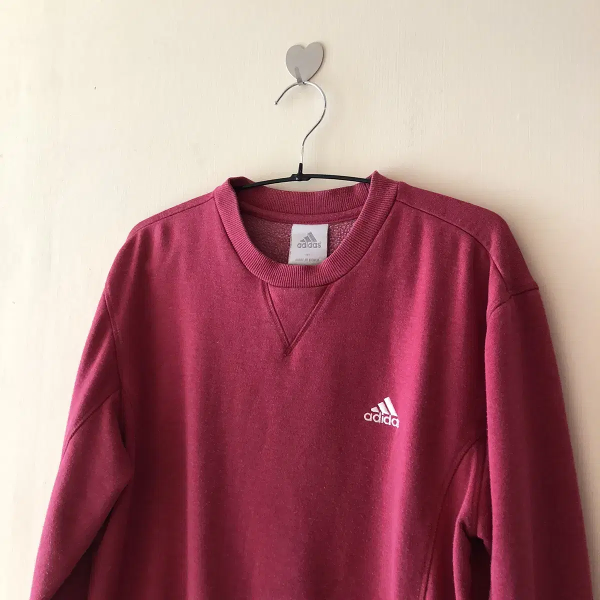 Vintage Adidas hot pink crew swt