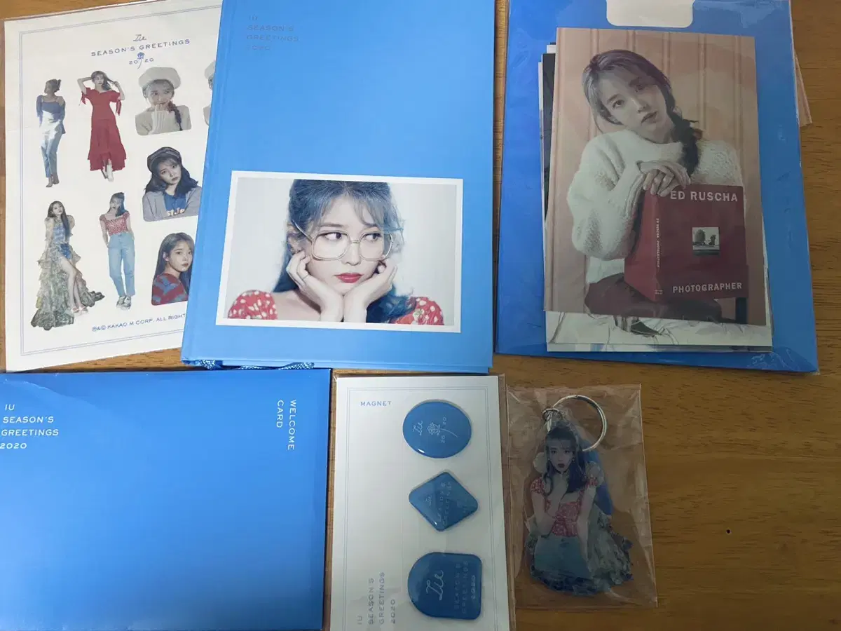 IU 2020 season's greetings bulk WTS