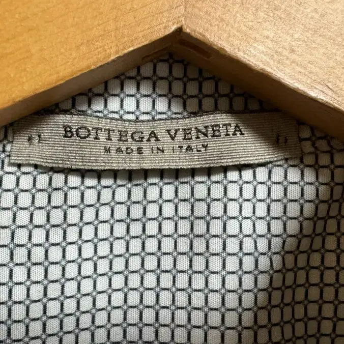 보테가베네타 BOTTEGA VENETA 카라 반팔셔츠 티셔츠