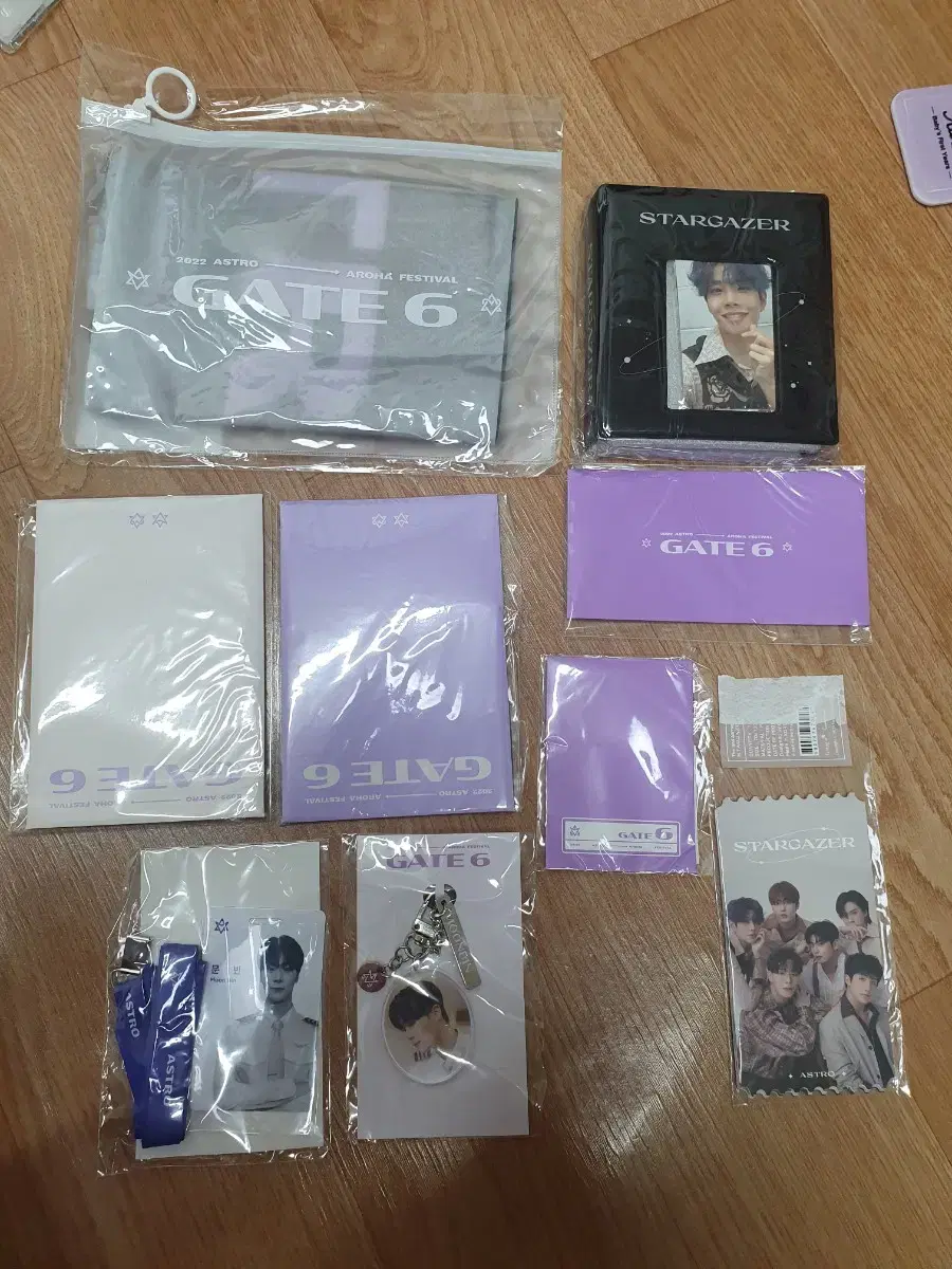 Astro fanmeeting sells merchandise (including moonbin goods) in bulk