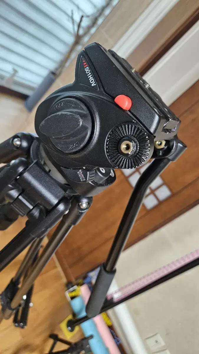 Manfrotto 503HDV + Head 351MVB2