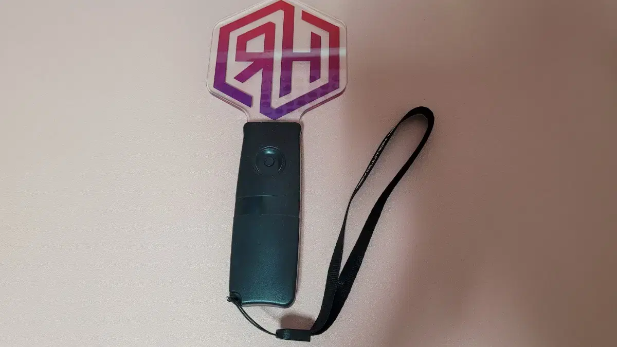 Revolution lightstick WTS