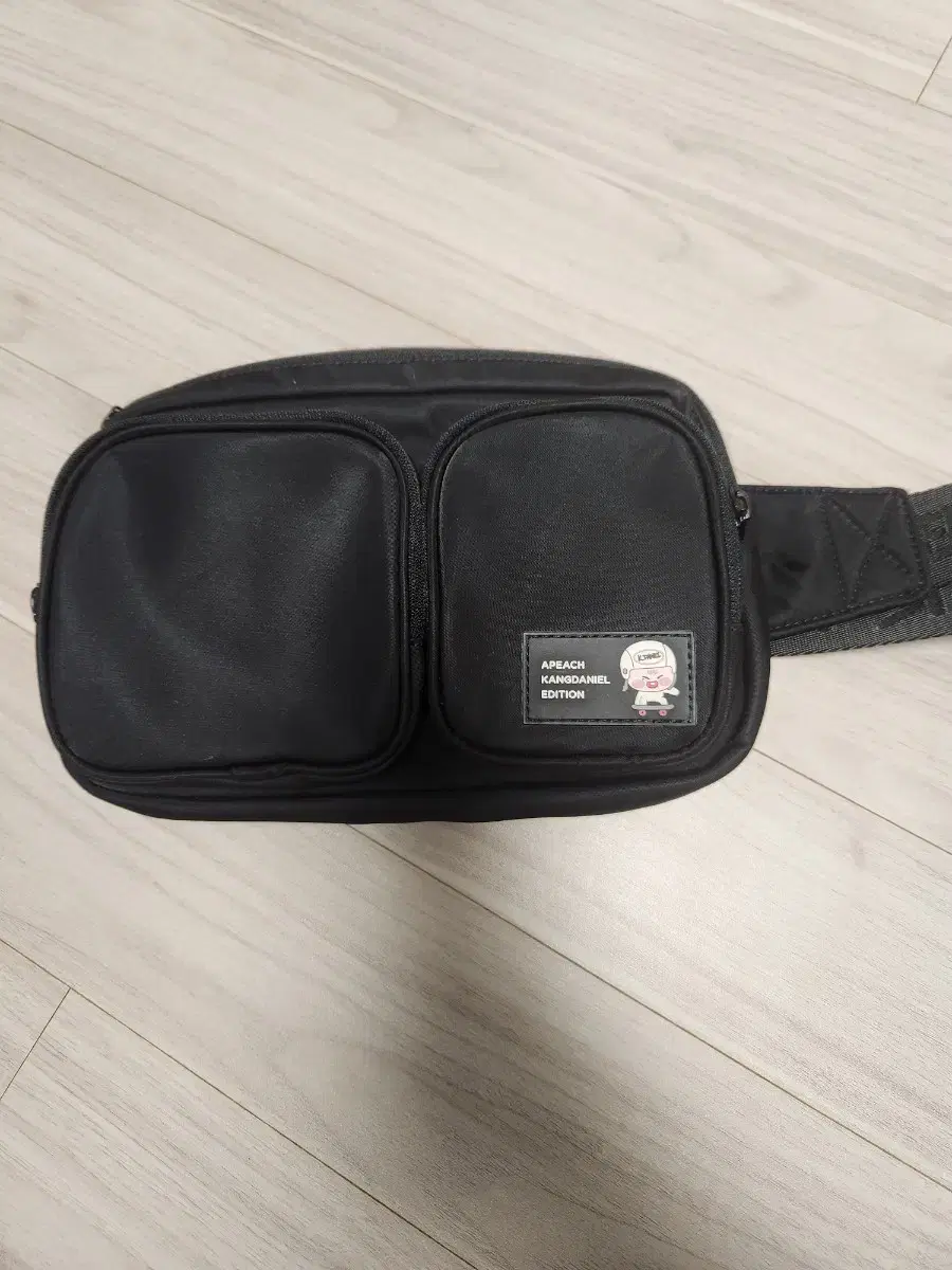 KakaoFriends daniel Edition Apache HipSack