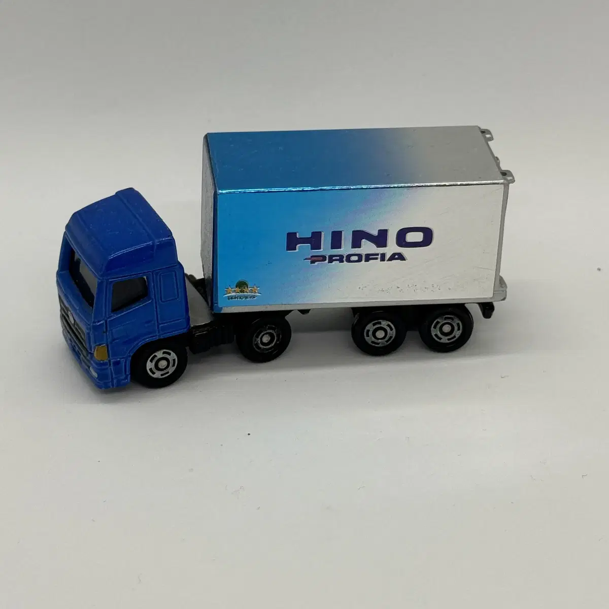 Tomika Hino Trucks