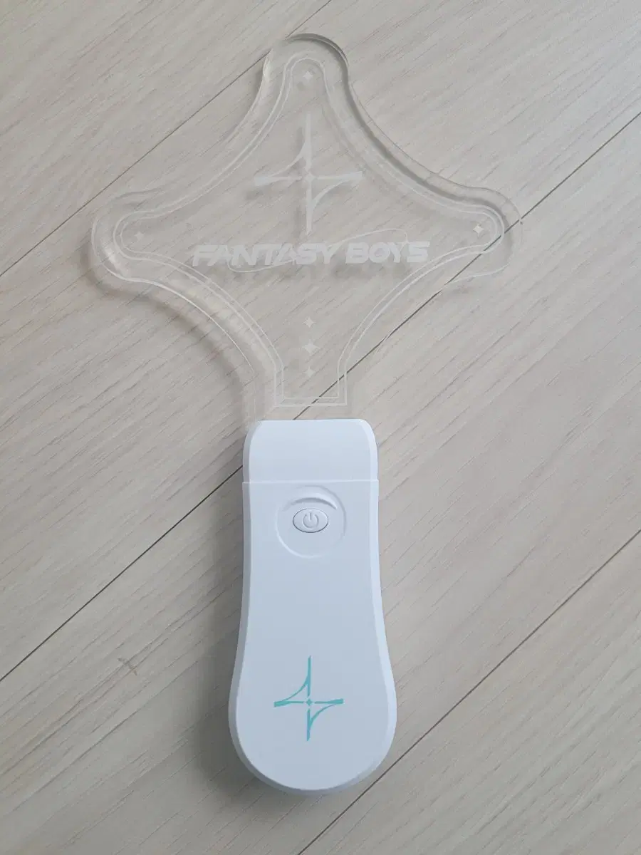 Fantasy Boys lightstick wts