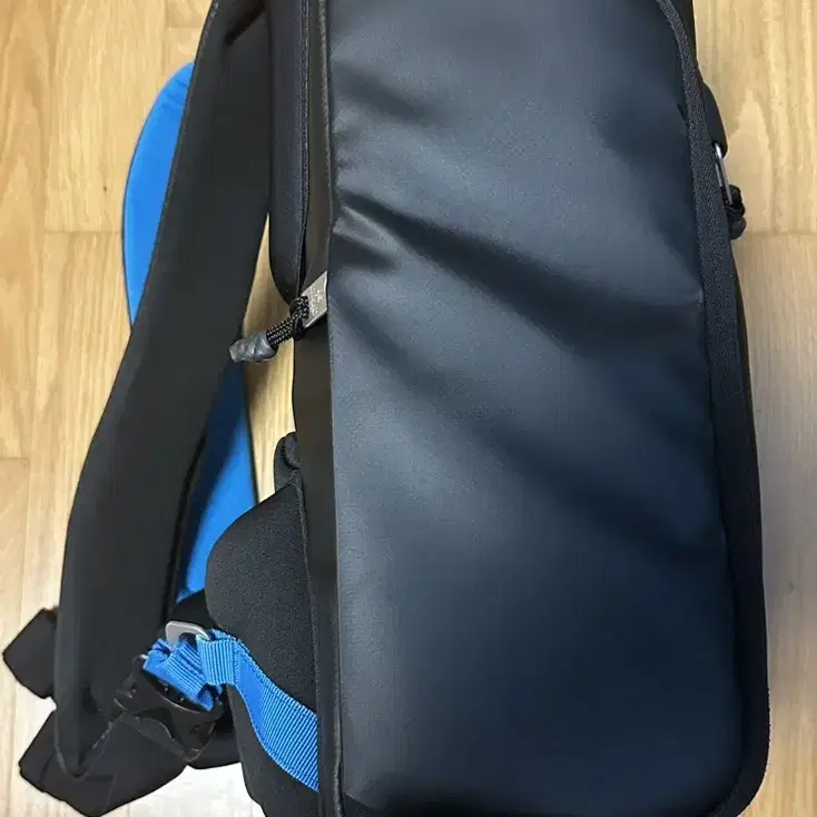 미고 miggo Agua Stormproof Versa Backpack