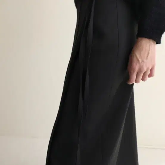 Vartist roy wrap skirt 바티스트 로이 랩 스커트