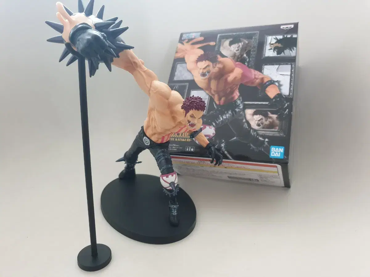 ONEPIECE Charlotte Katakuri Battle Record Figure