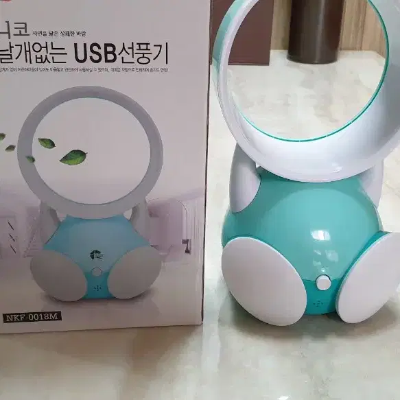 (미사용)니코 날개없는 USB 미니선풍기(탁상용)