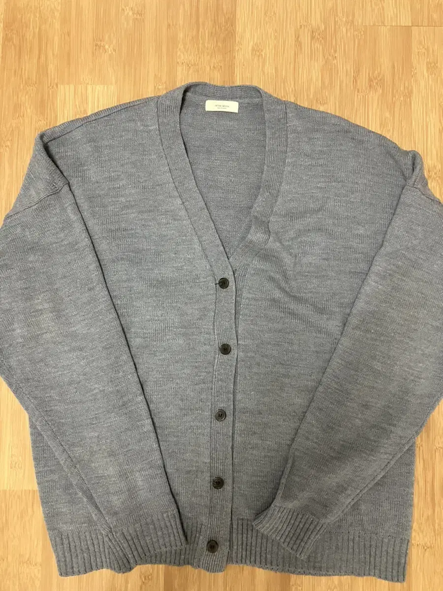 Men's cardigans 100-105