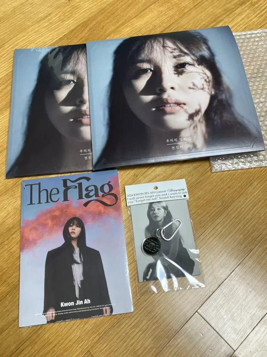 (Bulk)Kwon Jin Ah Flower Language LP 1st quantity + sealed album + Keyring