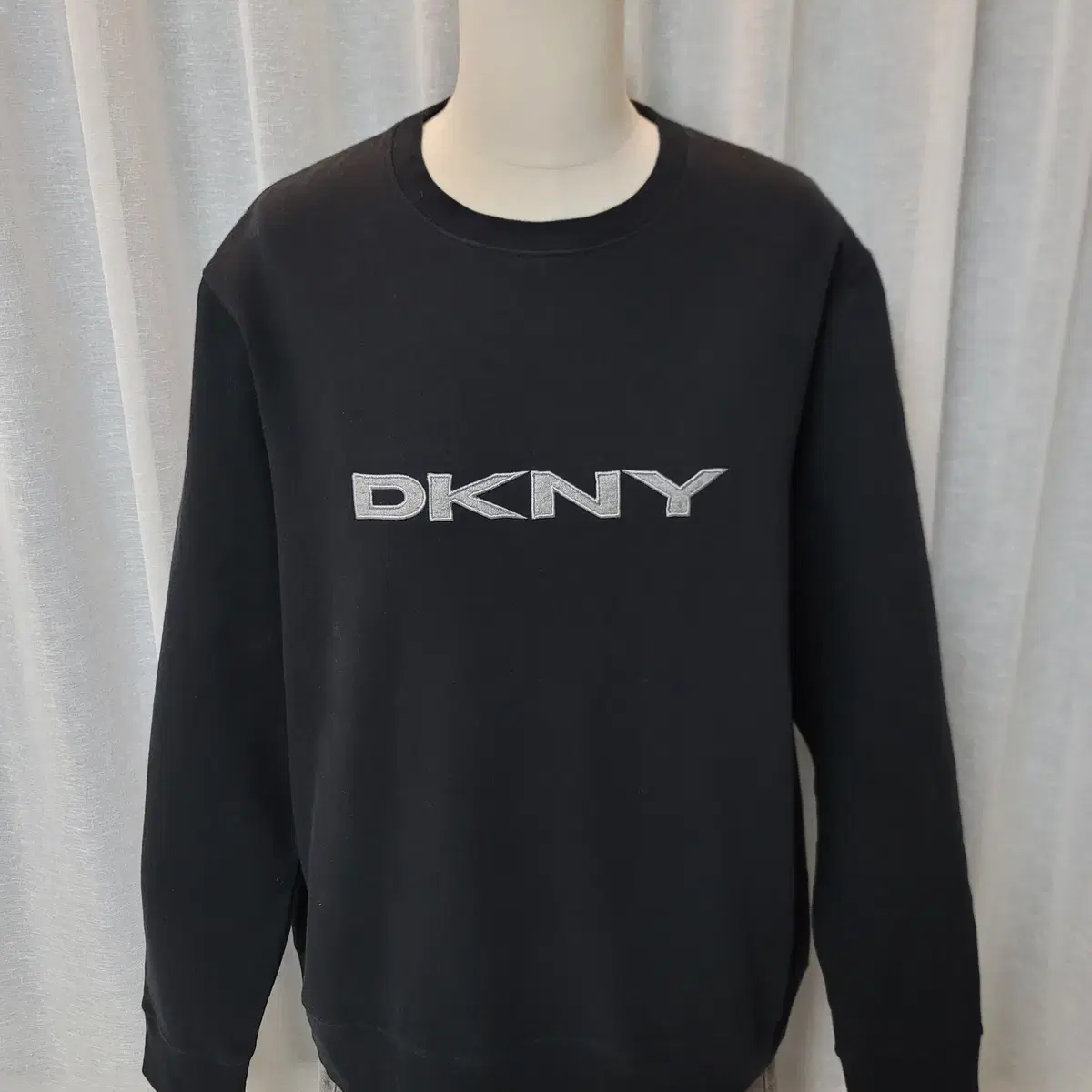 [L]DKNY 90s 자수 맨투맨