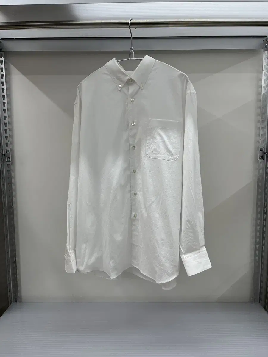 브라운야드 - Button Down Shirt (White)