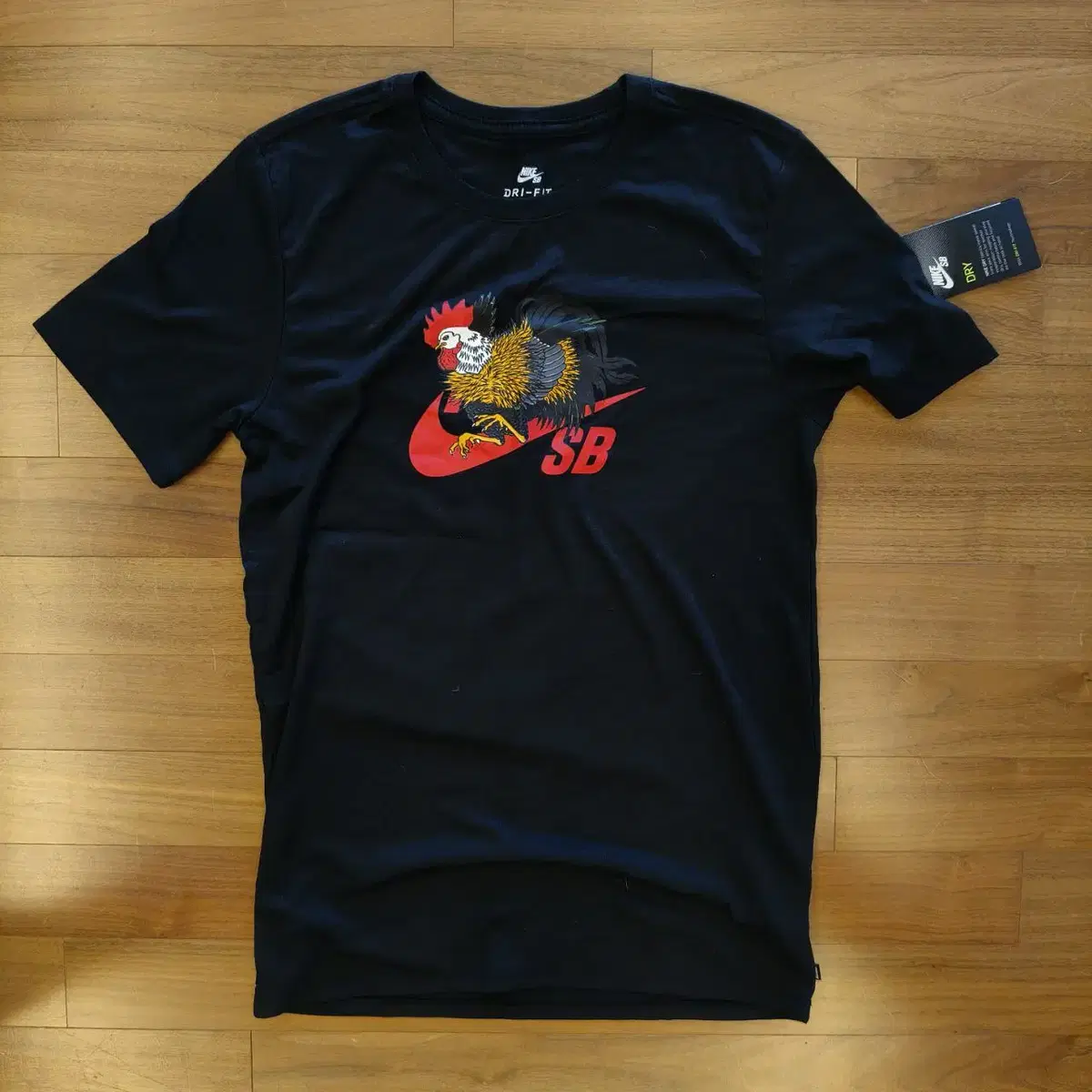 Nike SB T-shirt ( Zodiac - Chicken )