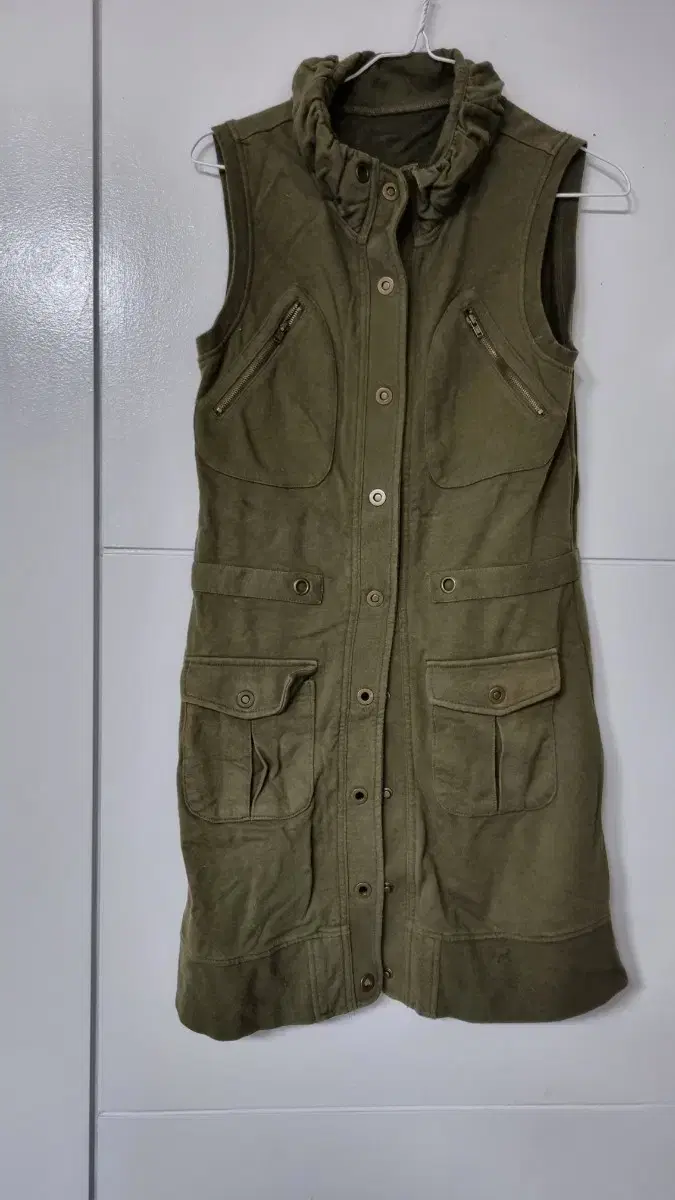 Japanese khaki button-down vest S