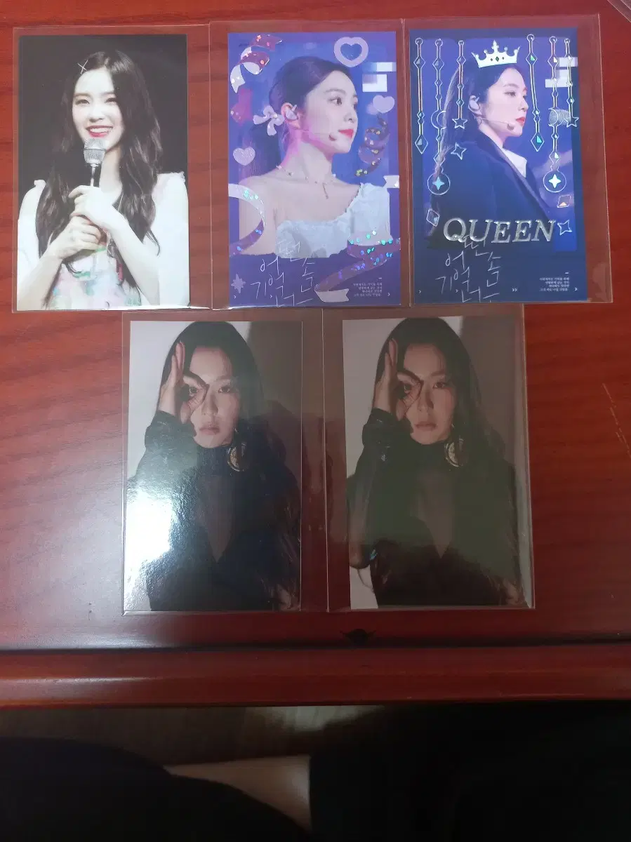 Irene unofficial goods photocard Vowels