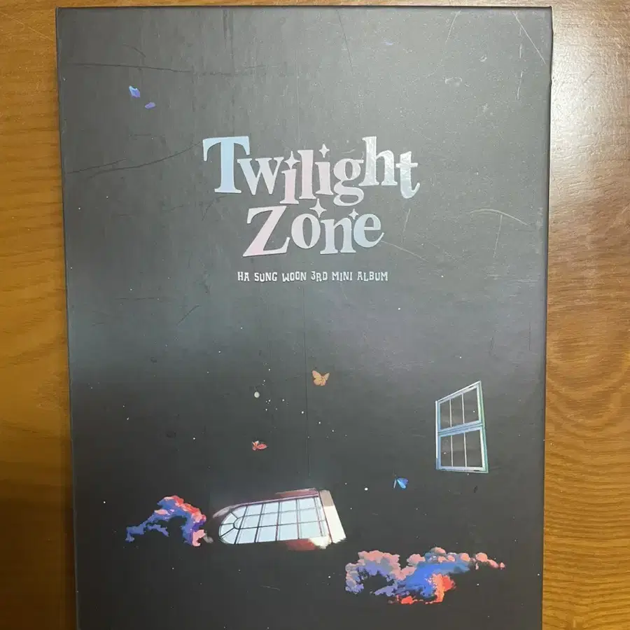 하성운 앨범-미니 3집 Twilight Zone 개봉 앨범