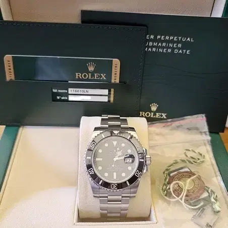 롤렉스 서브마리너 데이트 Rolex Submariner 116610LN