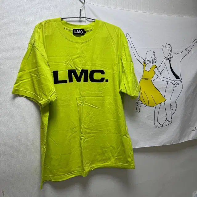 LMC 형광 반팔티 L