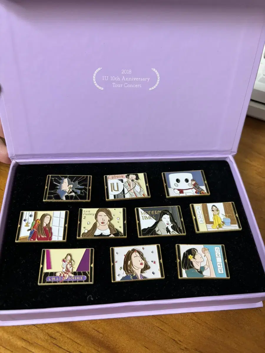 IU 10th Anniversary Badge