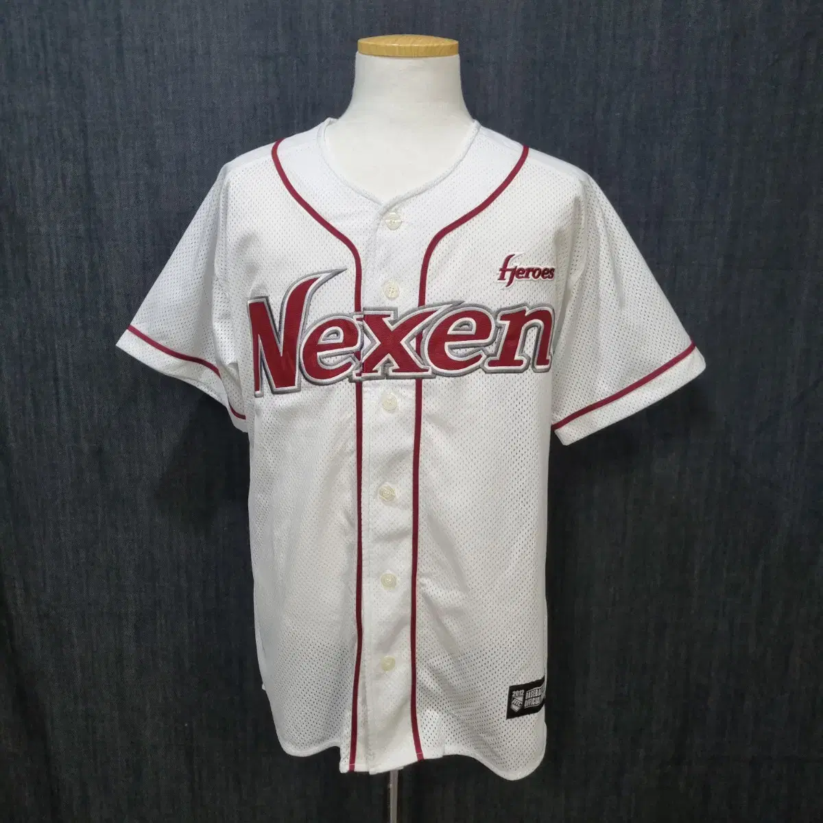 [100]Nexen Heroes No-Marking Baseball Jersey (Condition Good) 042301