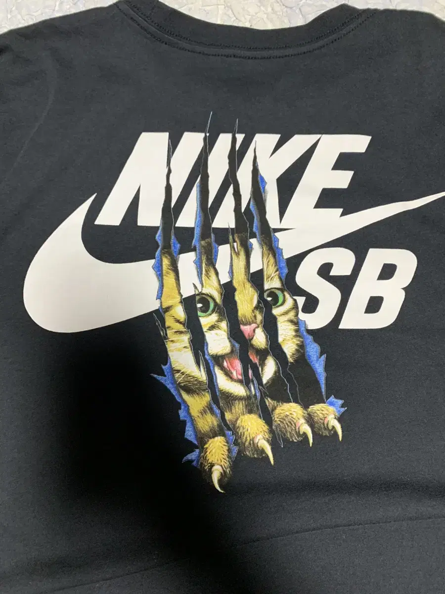 nike sb cat scratch 나이키sb 고양이 스크래치 티셔츠