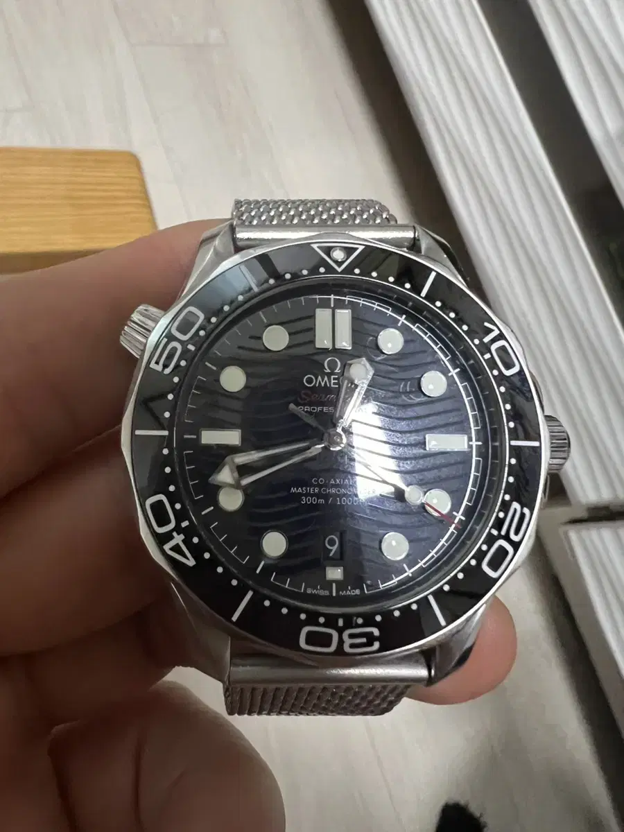 Omega Seamaster new wave gummed plate sells good condition