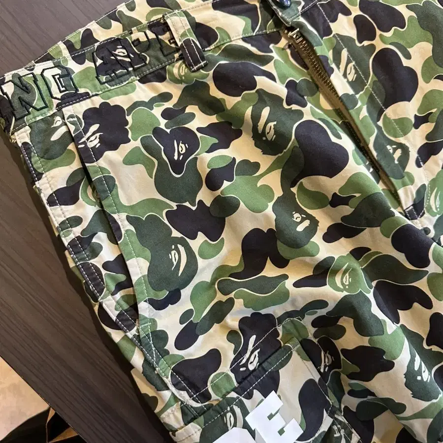 bape x undefeated pants 베이프 언더핏  녹계바지