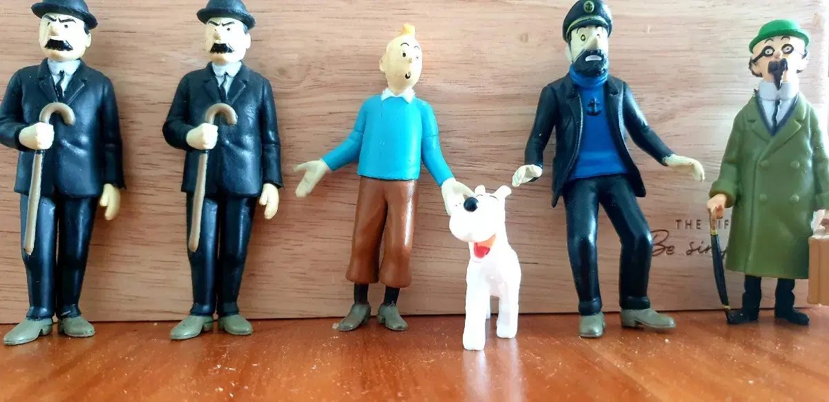 6 Tintin figures. The Adventures of Tinker Tinker