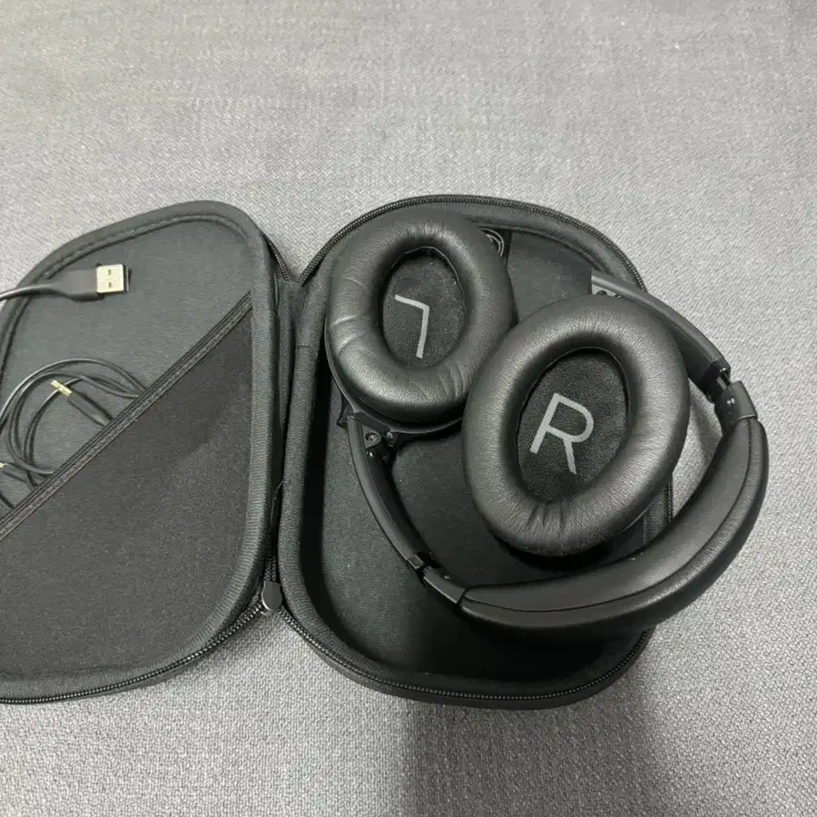 보스 BOSE QC45