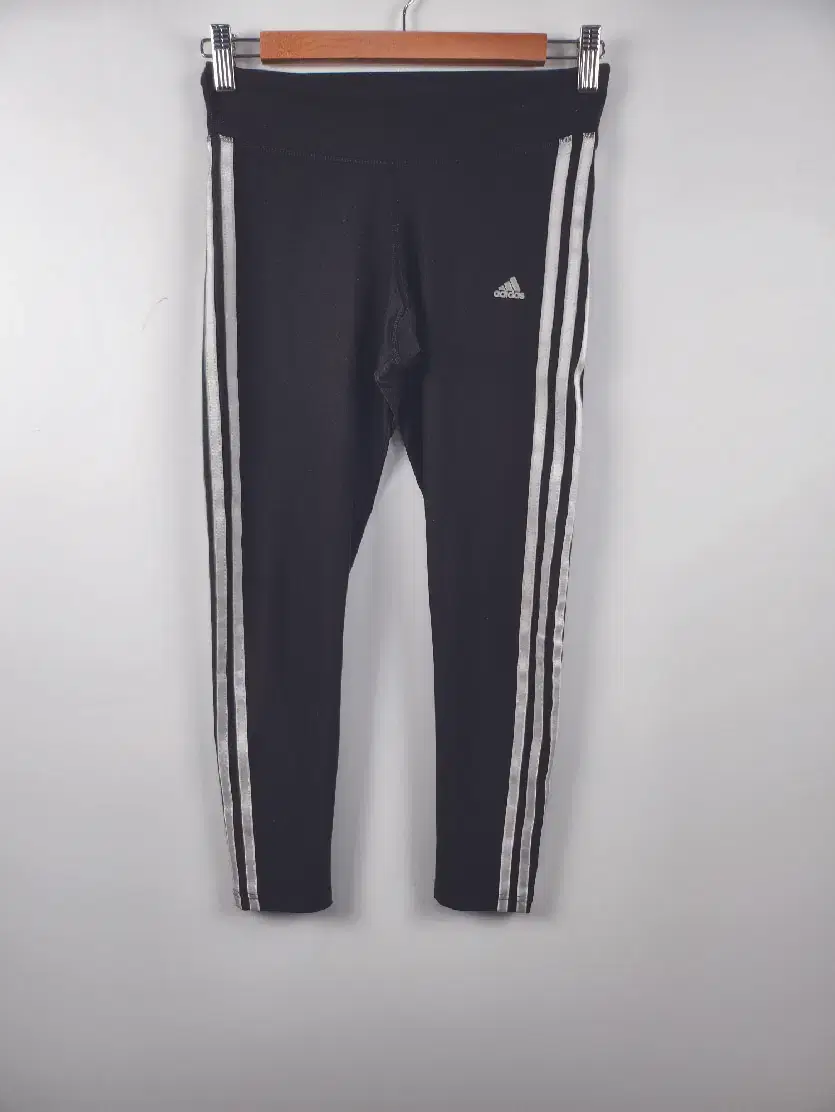 ADIDAS Black Basic Logo Leggings