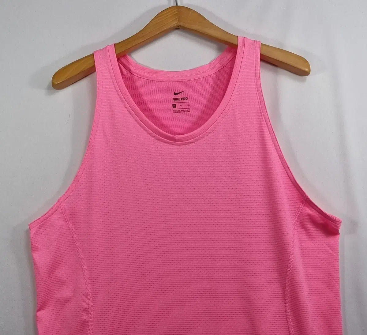 true to size M (95) Nike Pink Functional Sleeveless