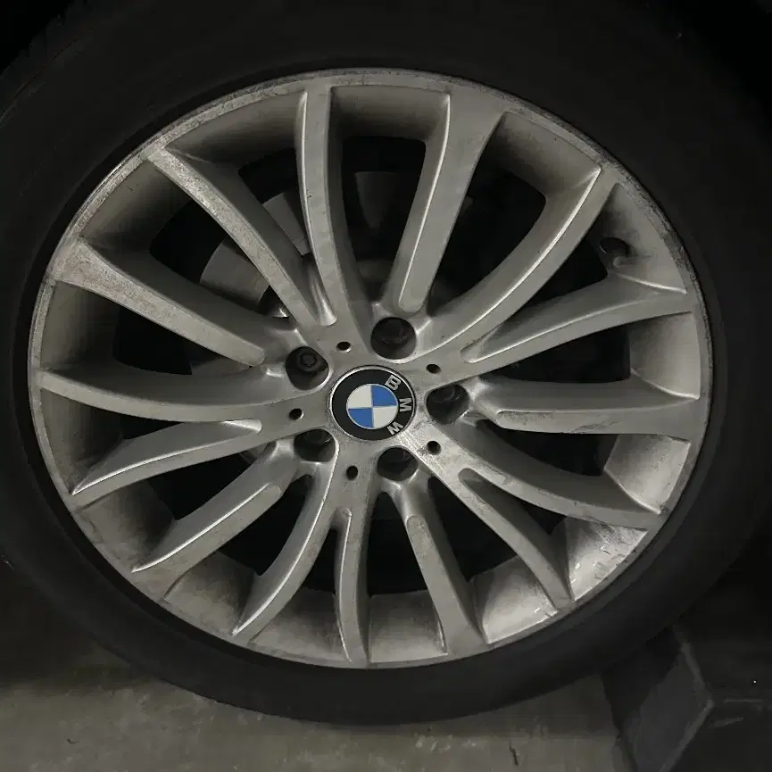 bmw 럭셔리 18인치 팝니다