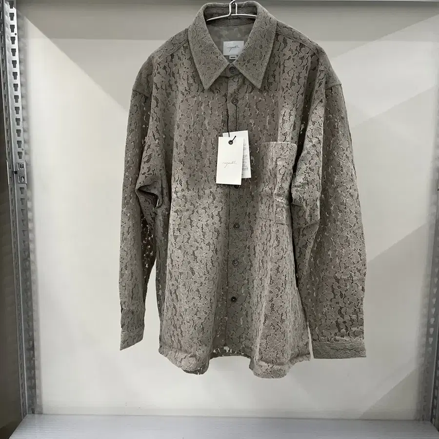 유스 - Loosed Shirt (Grey Flower)