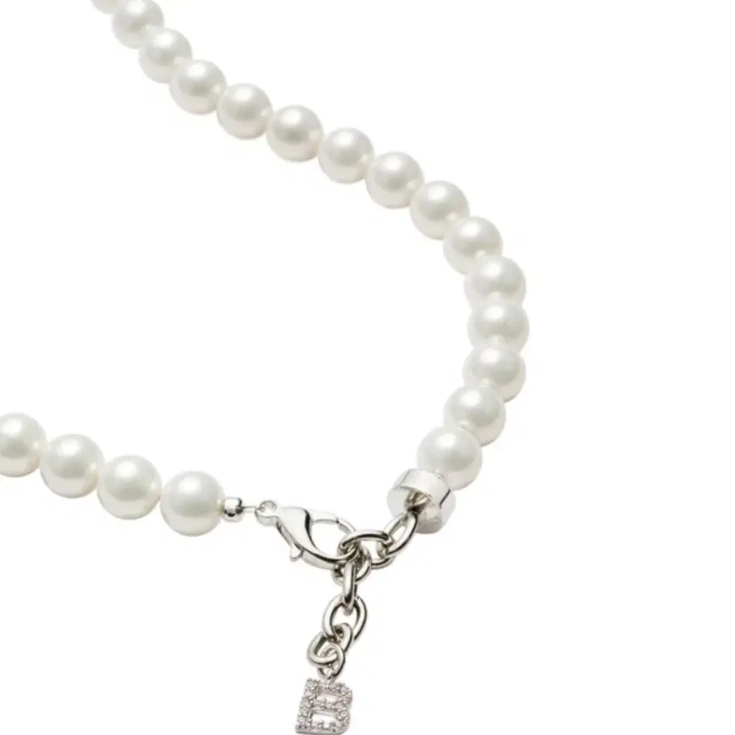 배배 Initial Tail Pearl Necklace 진주 목걸이