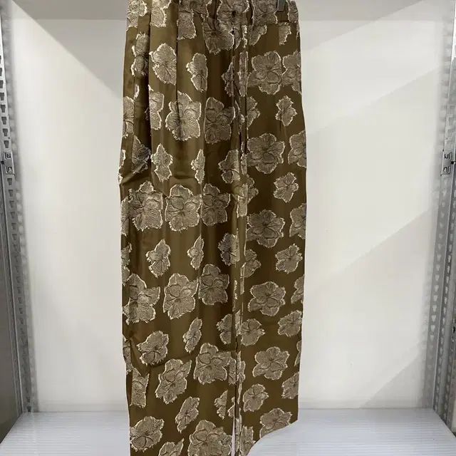 유스 - 3Pleats String Pants (Brown Flower)