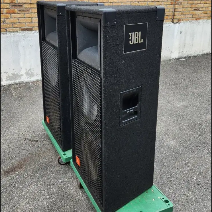 JBL SR4733A 듀얼 15인치 중고스피커