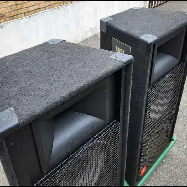 JBL SR4733A 듀얼 15인치 중고스피커