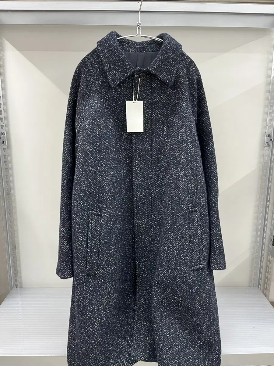 MatisseThe Curator - Balmacaan Coat (Snow Navy)