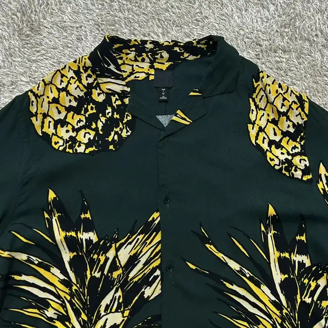 [L] H&M 남자 오버핏 반팔셔츠 하와이안 셔츠