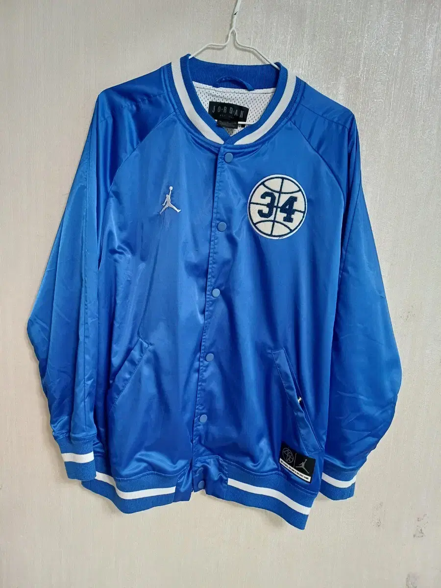 Nike Air Jordan Varsity Jacket (W105.M100)