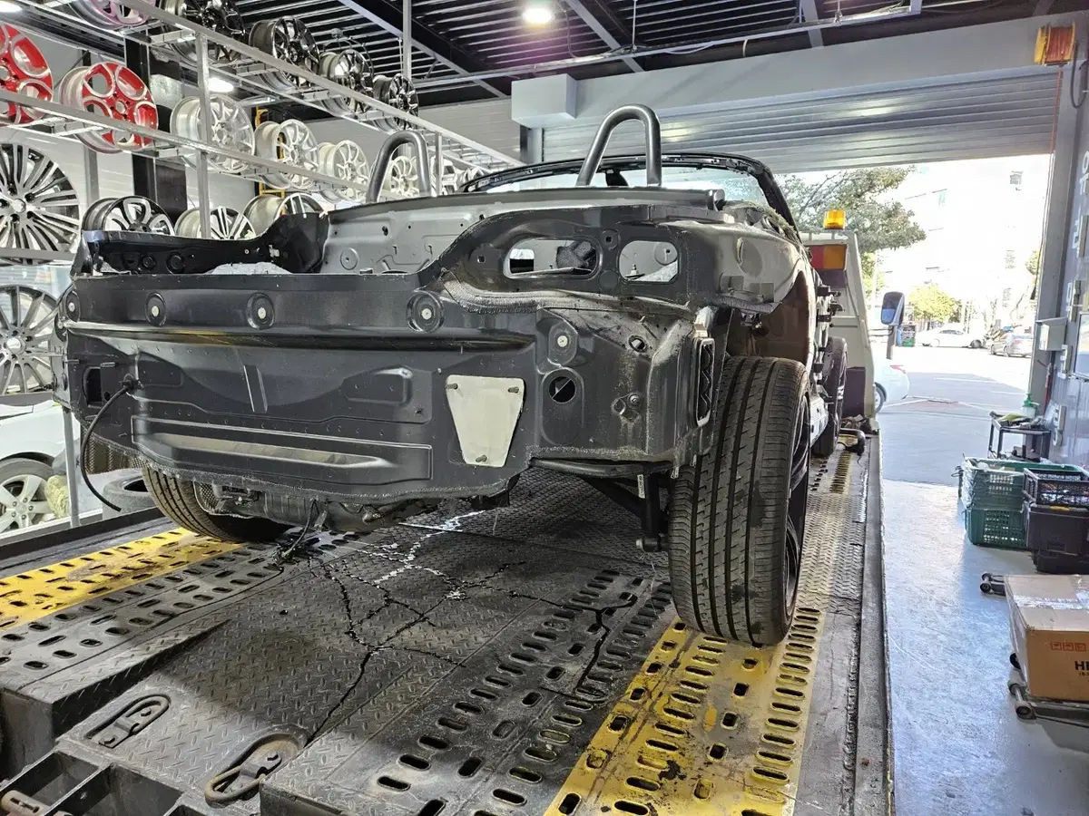 BMW Z4 E89 차대 샤시 부분