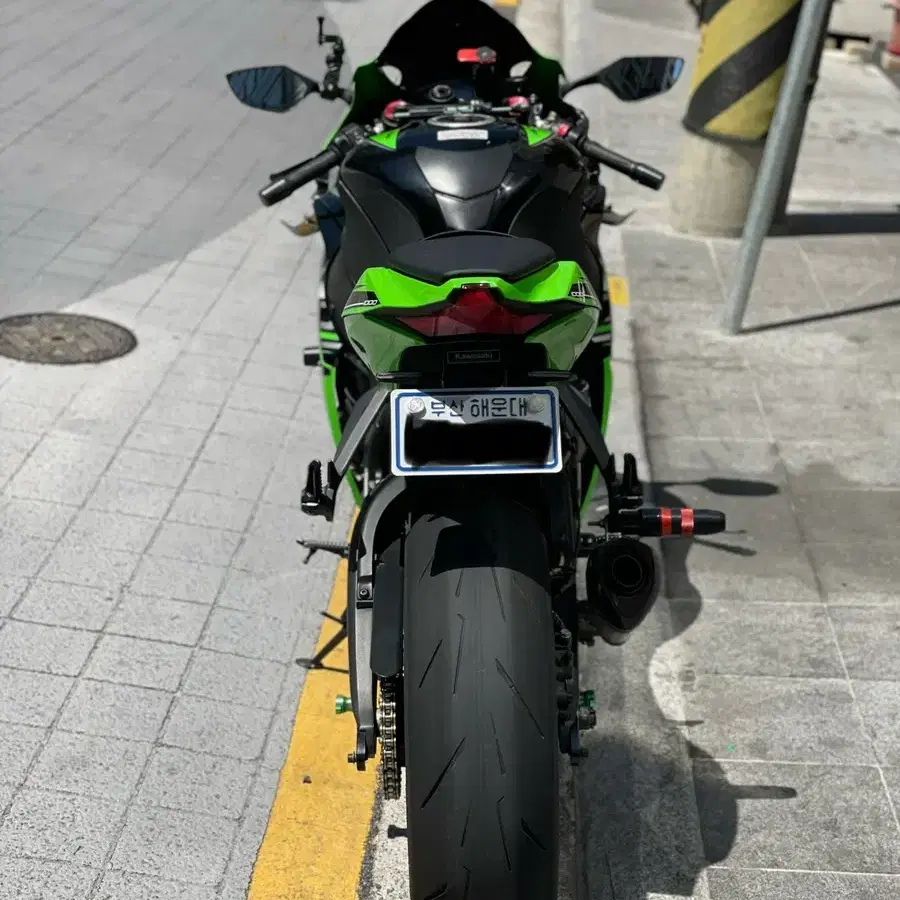 카와사키 zx10r 2017년식 판매합니다