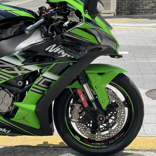 카와사키 zx10r 2017년식 판매합니다