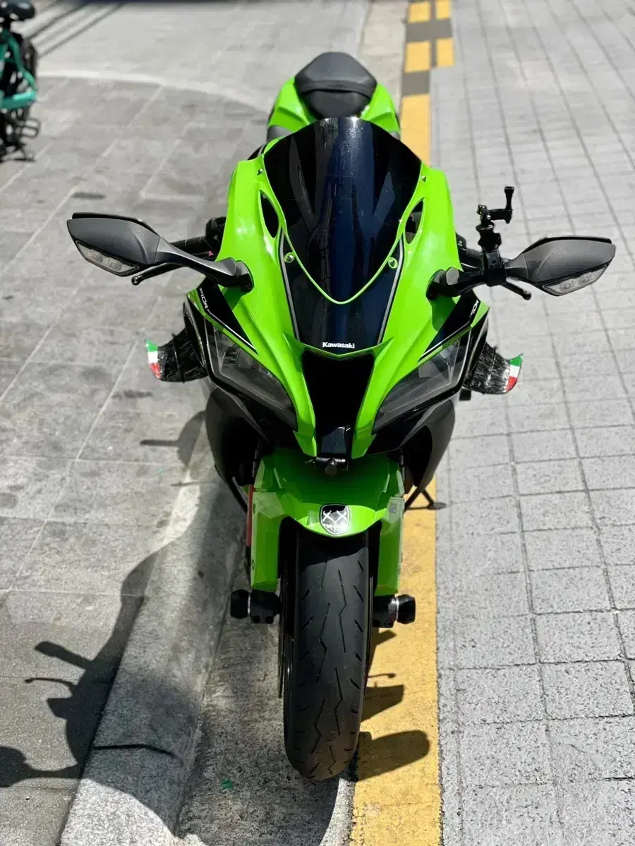 카와사키 zx10r 2017년식 판매합니다