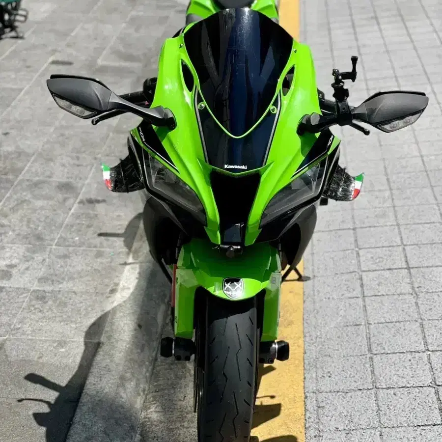 카와사키 zx10r 2017년식 판매합니다