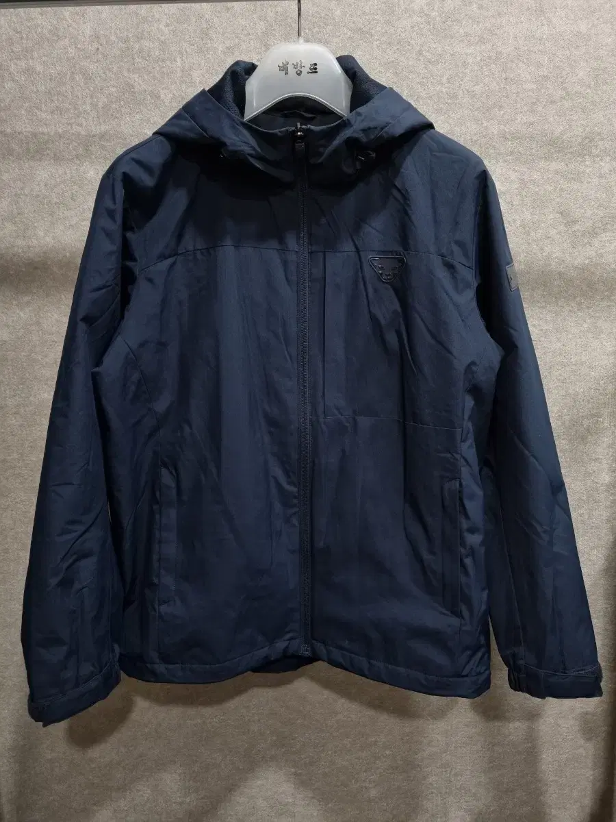 Public 90 Dynafit Windbreaker