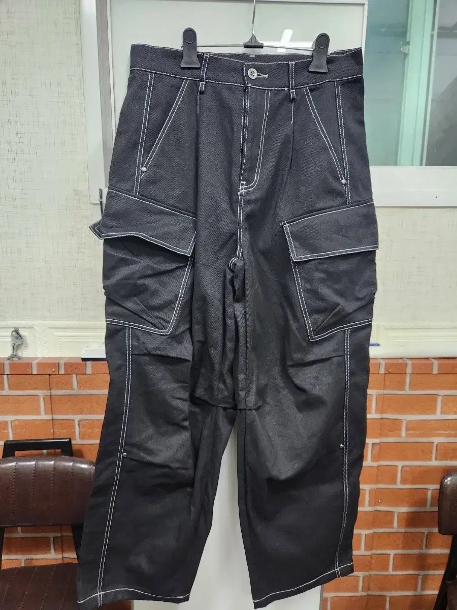 ratcrw pants