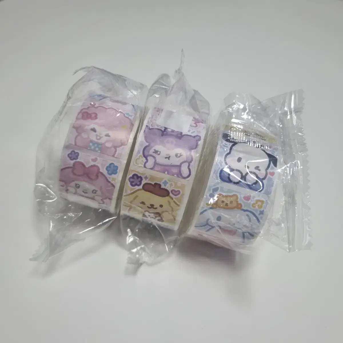 Sanrio Aggie Face Roll Sticker