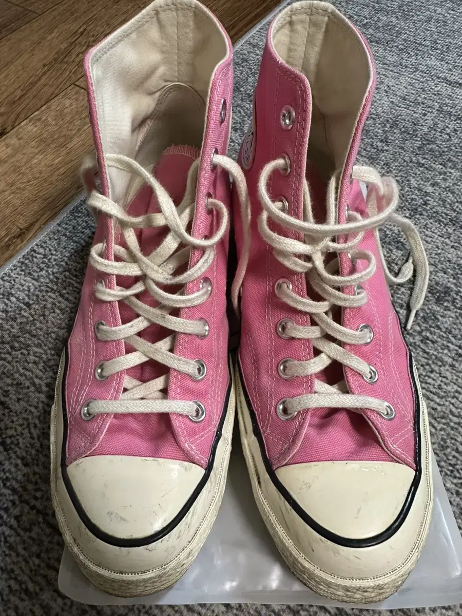 CONVERSE Chuck 70 High Vintage Canvas Pink